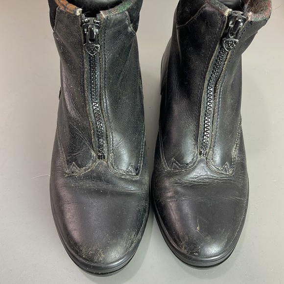 ARIAT ZIP UP BOOTIE 6.5b - Picture 3 of 7